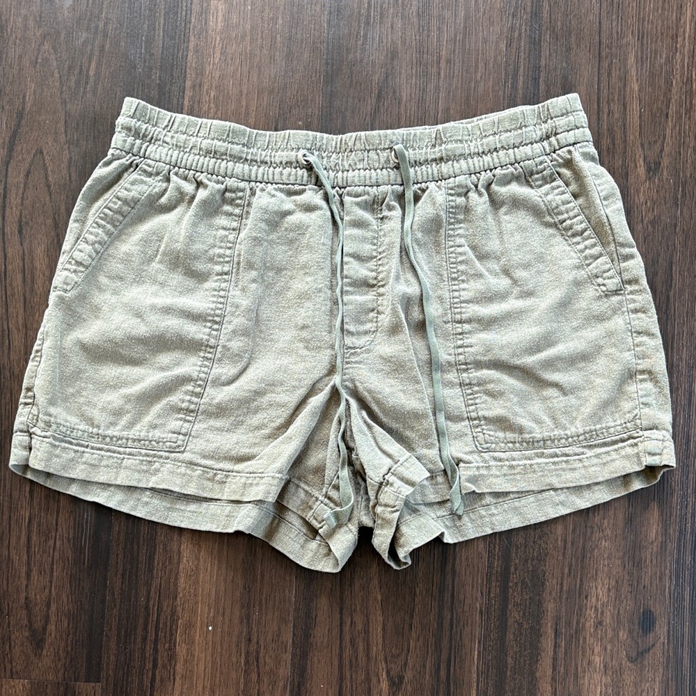 GAP Olive Green Women's Linen Shorts